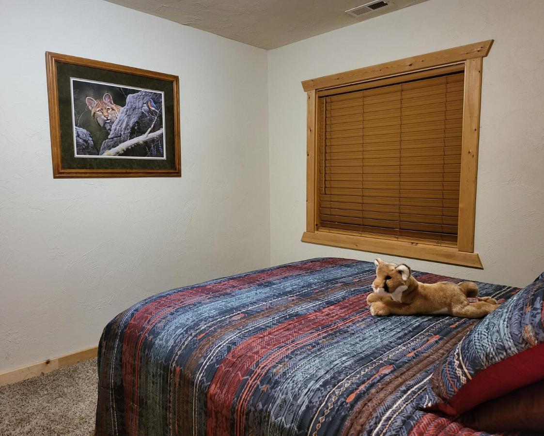 The Hideaway Hostel Айлънд Парк Екстериор снимка
