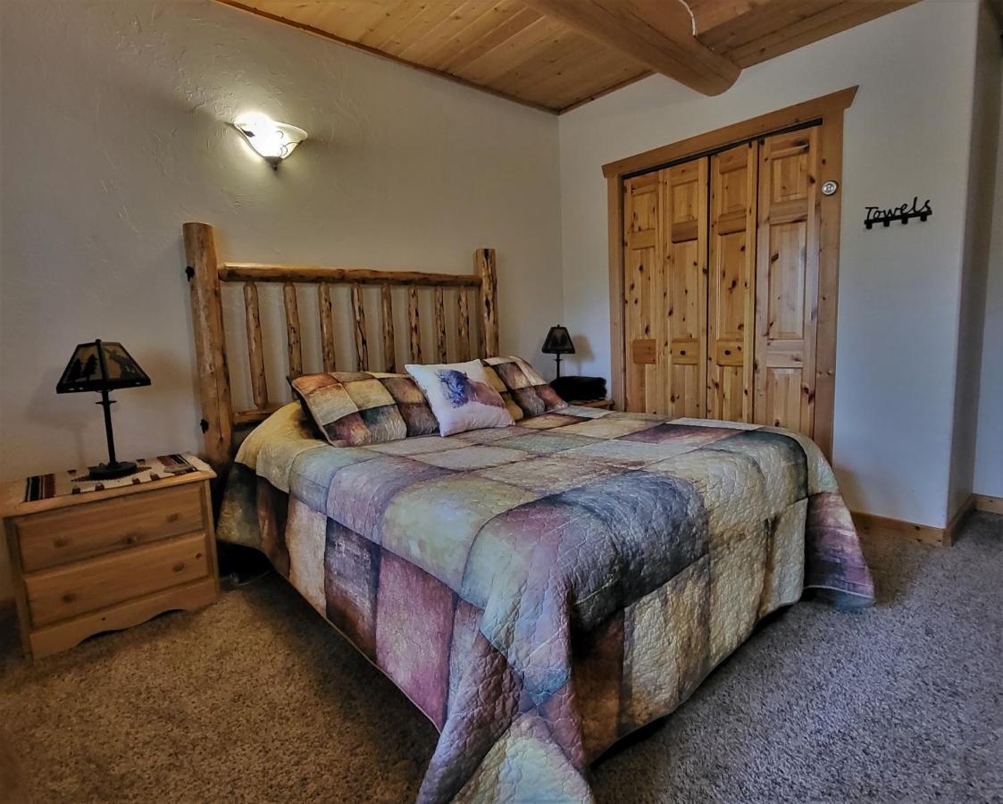 The Hideaway Hostel Айлънд Парк Екстериор снимка