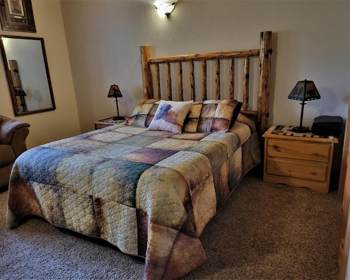 The Hideaway Hostel Айлънд Парк Екстериор снимка